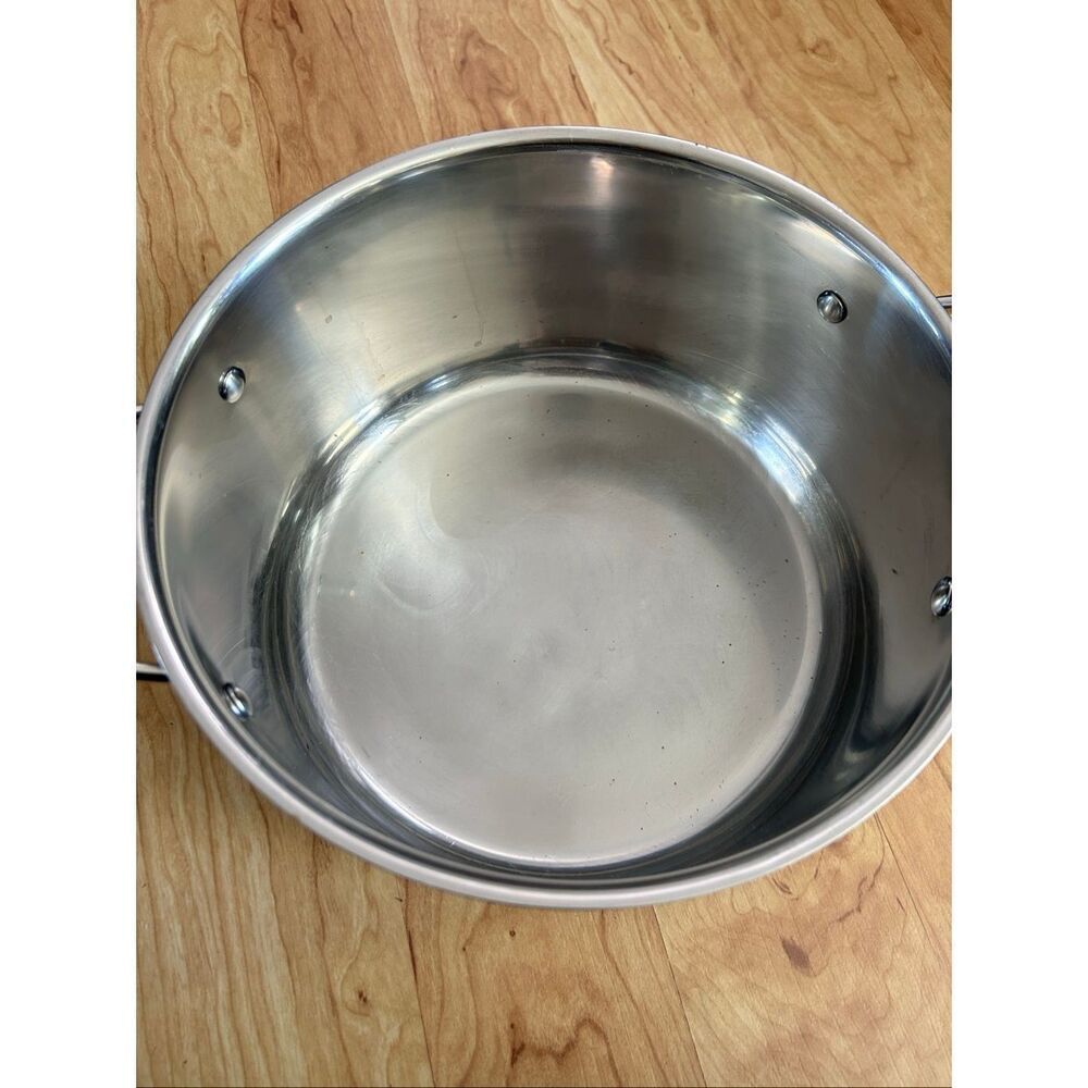 KitchenAid stainless steel 6 quart pot 5.7 L WQ518 induction technology dishwash